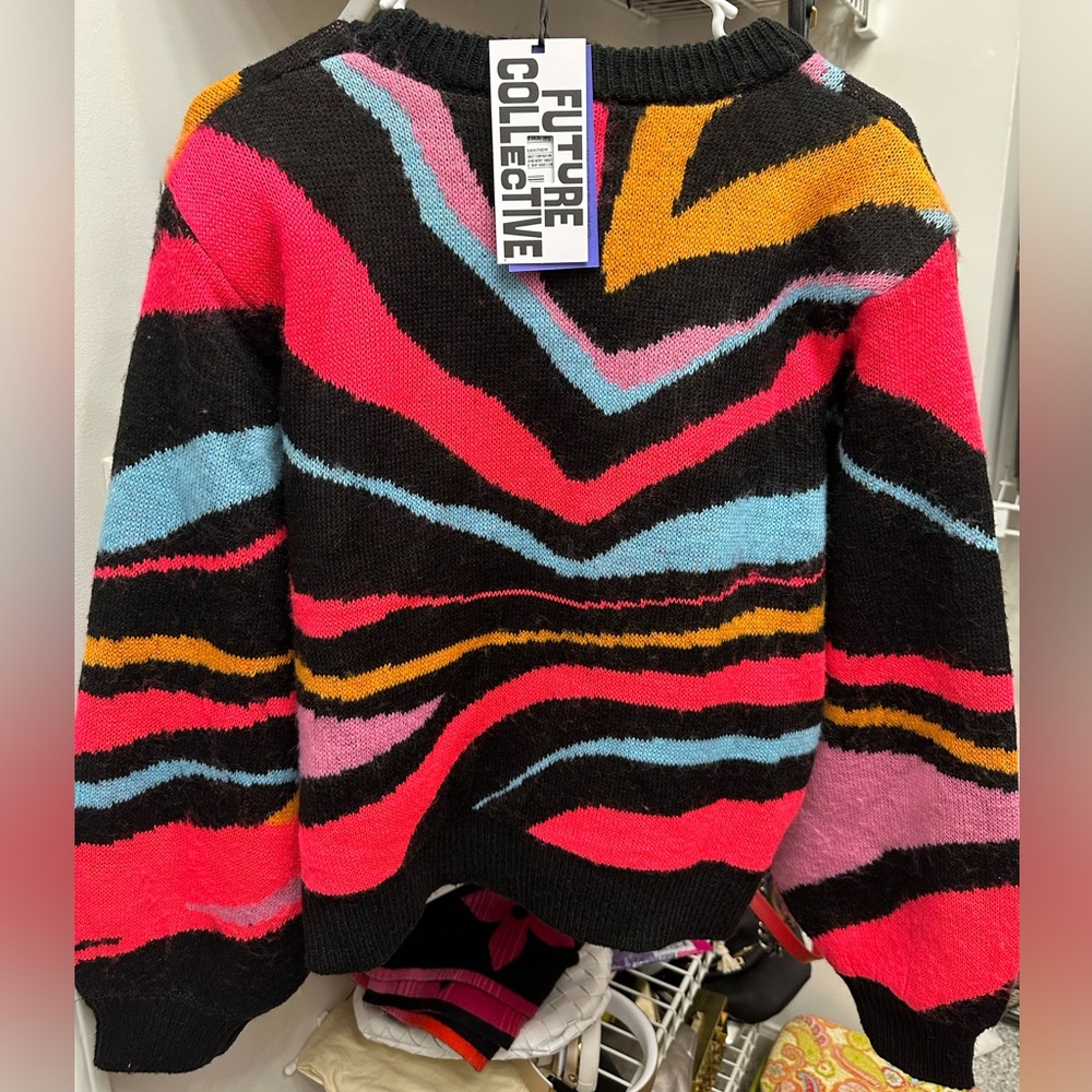 Kahlana Barfield Sweater Sz. M